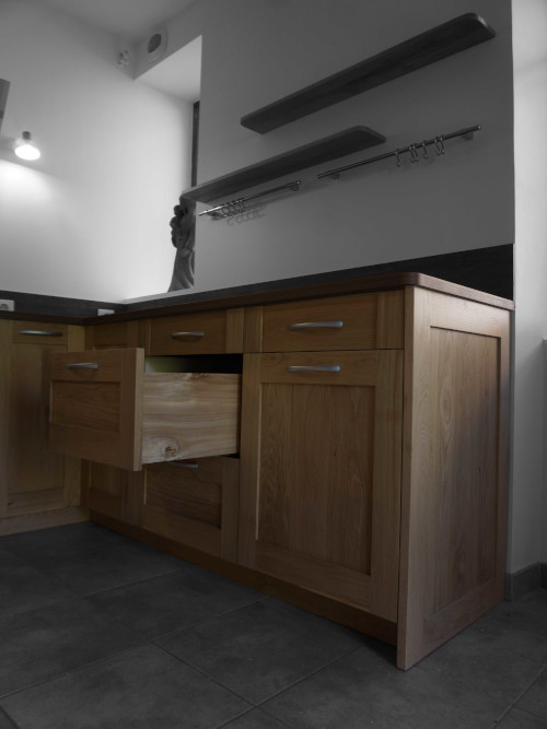 cuisine avec tiroir bois massif