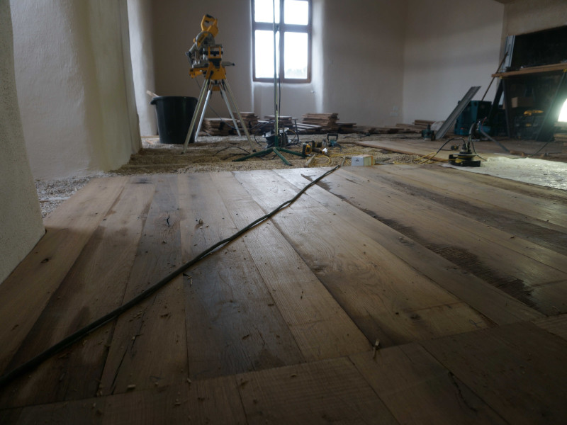 pose du plancher vieux bois